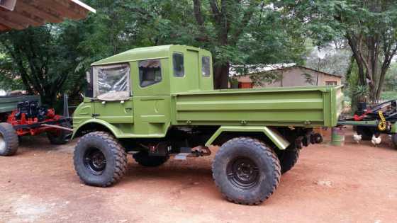 Mercedes Unimog