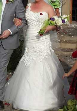 Mermaid wedding dress for SALE