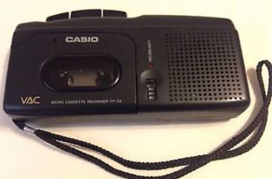 Micro cassette recorder