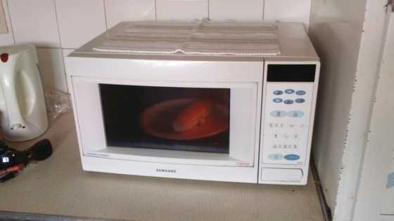 Microwave