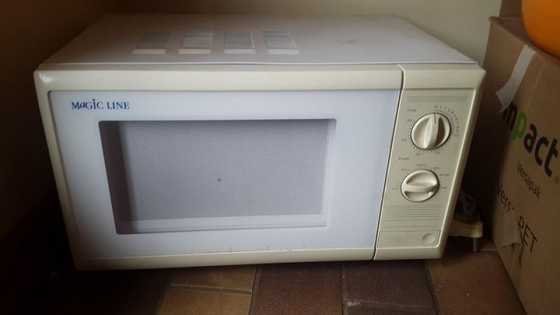 Microwave