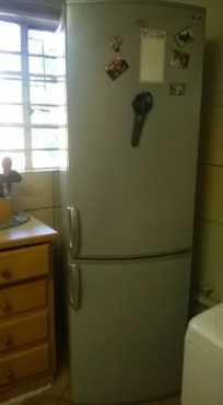 Microwave and Fridge