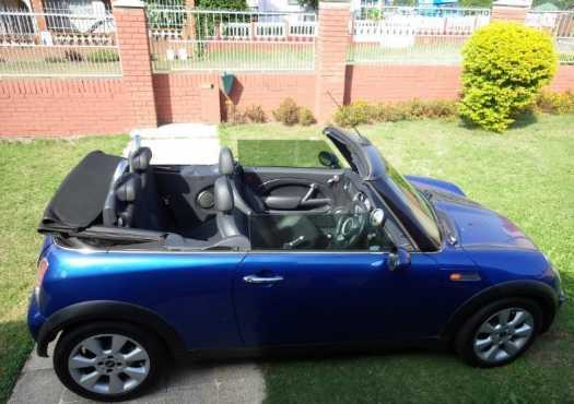 MINI Cooper Convertible