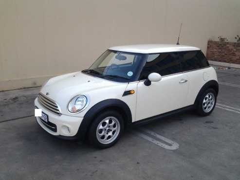 Mini Cooper Coupe ( only 33000 km )