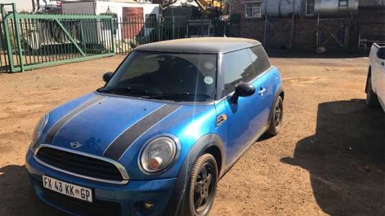 Mini Cooper good condition