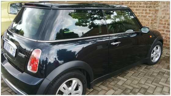 Mini Cooper Midnight Black with Panoramic Sunroof