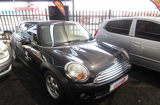 Mini Cooper on auction