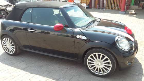 Mini Cooper S Convertable 2011