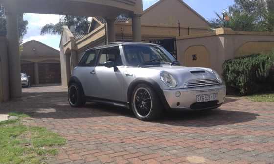 Mini copper  S R53 Cheak  mate  edition  161  kw