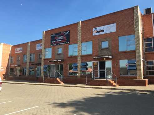 MINI FACTORY  WAREHOUSE TO LET IN HENNOPS PARK, CENTURION WITH RETAIL POSSIBILITIES