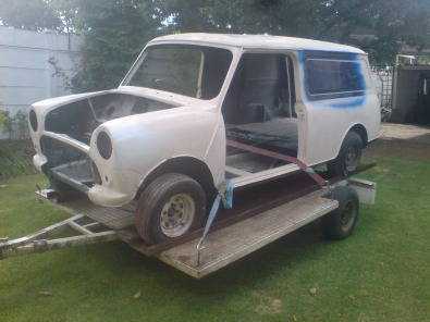 Mini wanted - dead or alive.
