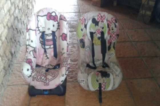 minnie mouse and hello kitty car seats