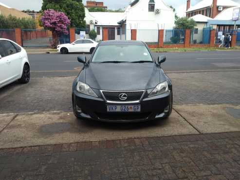 Mint condition 2007 Lexus is250 auto for sale R 105000  This is a very good car in superb condition,