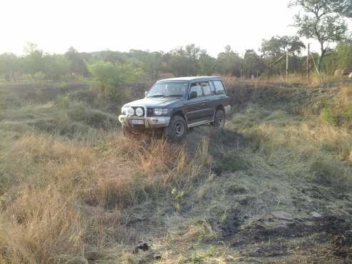 Mitshubisi pajero for sale