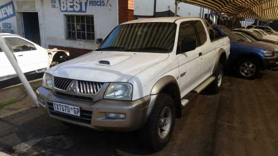 Mitsubishi 2800TDI CLUBCAB cars for sale in South Africa