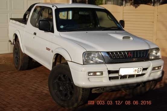 Mitsubishi Colt Clubcab