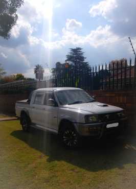 Mitsubishi Colt DC 2.8 TDI 4x4 - 2003 Model.