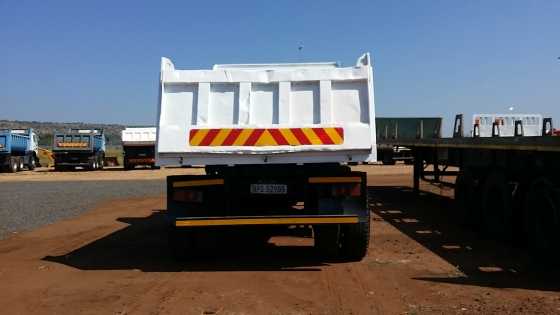MITSUBISHI FUSO FM15-253 TIPPER