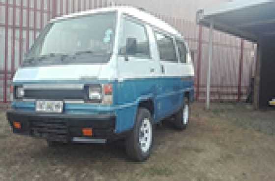 Mitsubishi L300 taxi