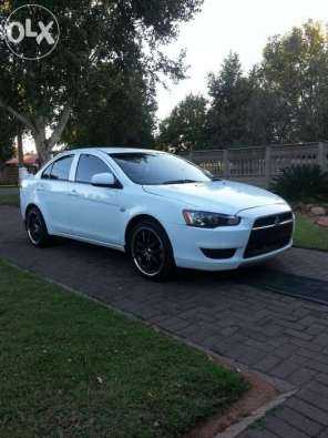 Mitsubishi lancer