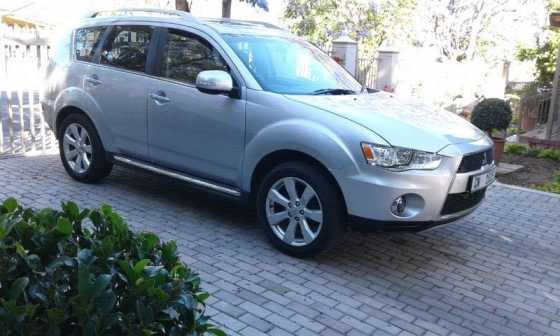 Mitsubishi Outlander AT 2.4 GLS