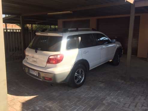 Mitsubishi Outlander For Sale