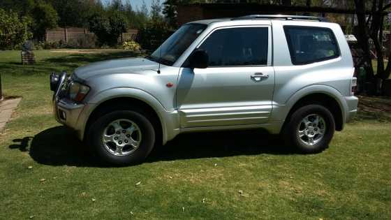 Mitsubishi Pajero 3 Door DID2001