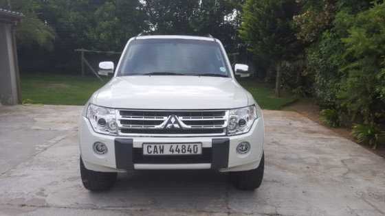 Mitsubishi Pajero 3.8i SWB