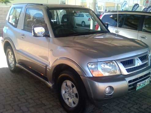 Mitsubishi Pajero DI-D GLS , Year 2003 ,Mileage 267273 . Very clean for its Model Year