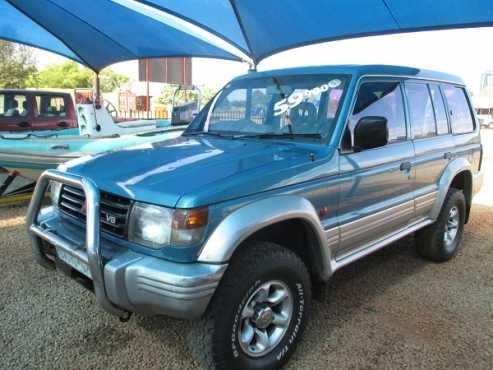Mitsubishi Pajero DOHC 24 3500 V6 - 1996