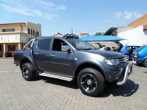 MITSUBISHI TRITON 2012 LOW KILOS BARGAIN
