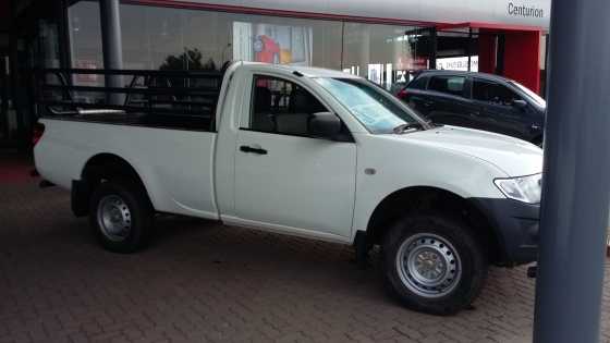 Mitsubishi Triton 2.4 Single Cab 40,000 km039s