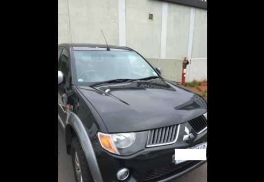 Mitsubishi Triton 2.5 d DI-D Double Cab