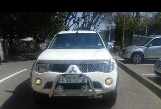 Mitsubishi Triton 2.5 Di-D DOUBLE CAB