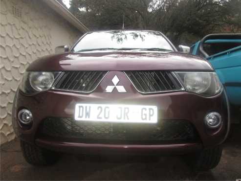 mitsubishi triton 3 . 2 ,D H D ,2010 model