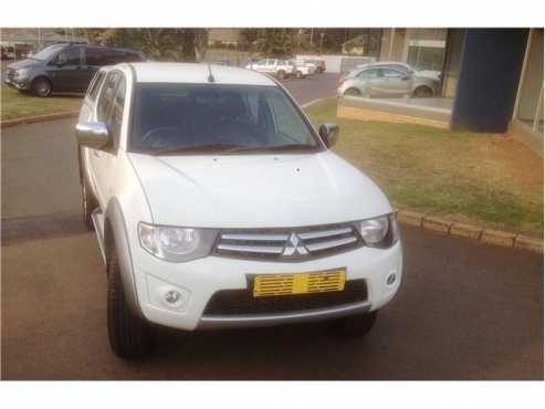 Mitsubishi Triton Bakkie 2.5 DI-D with 58000km for sale