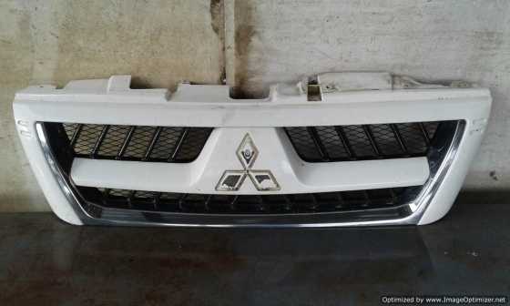 Mitsubishi triton spares parts for sale