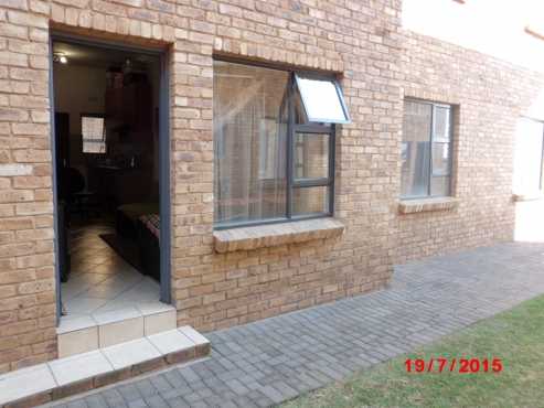 Modern ground floor Unit - 2 bedrooms in Albertsdal, Alberton