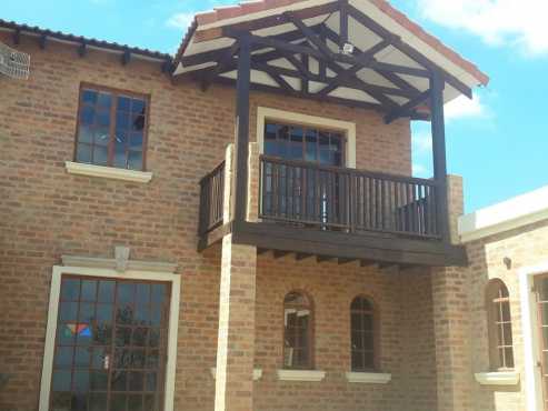 Modern house on 5 hectare Kameelfontein