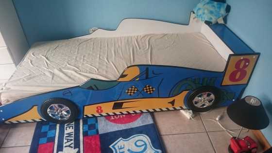 Mokki car bed