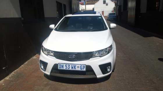 Month End Special 2011 Kia cerato koup, sunroof in good condition for R 115000  Petrol, Very good c