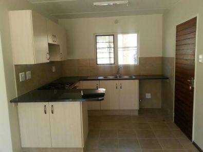 Mordern 2bed 1bath to Rent in Midrand ( San Ridge