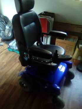 Motorized wheelchair excellent conditions