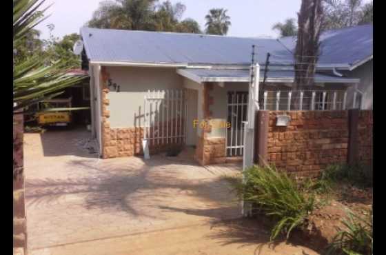 MOUNTAIN VIEW - 3 BEDROOM HOUSE  R980 000