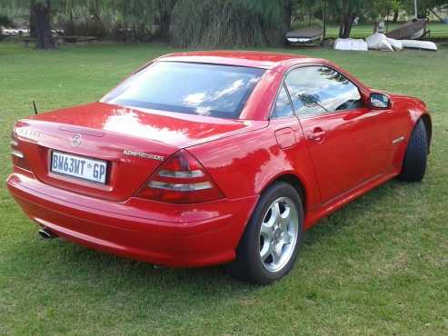 Must See  SLK 200 Mercedes Kompressor Convertible