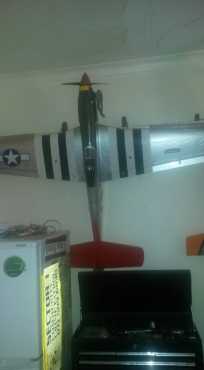 Mustang H 9 aeroplane with remote