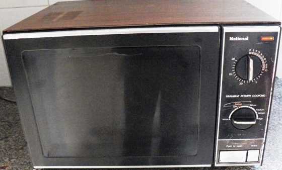 National Microwave Oven