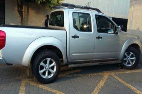 Navara 2.5dci,4x2,193000km