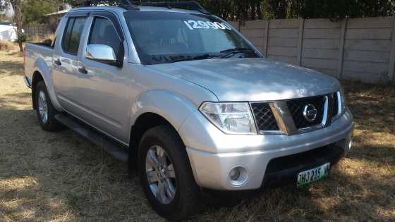 navara Double cab in good condition