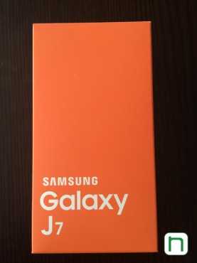 Nerdy -  Samsung Galaxy J7 White 16GB